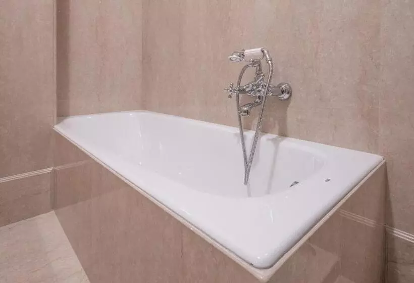مجموعه ویستا شهر, Vittoria
