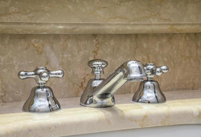 Номер Стандарт, Vittoria