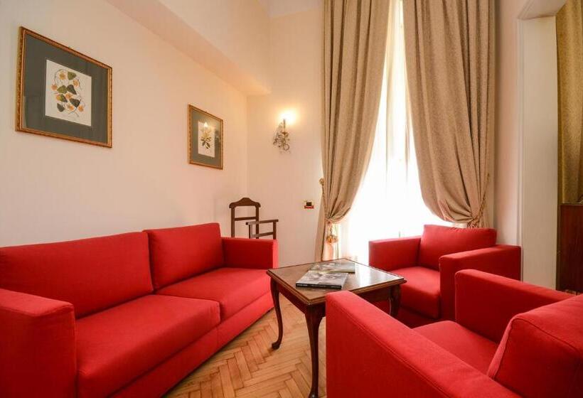 Полулюкс, Vittoria