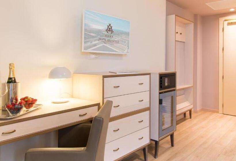 غرفة قياسية, Atlantico