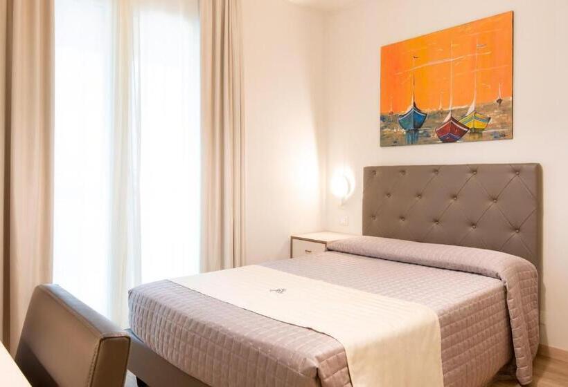 جناح جونيور مزوَّد بتراس, Atlantico