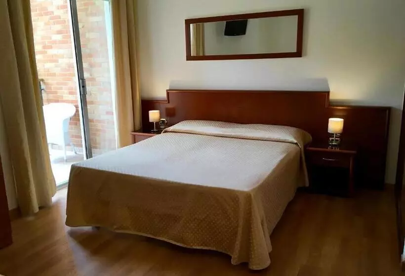 Economy-huone, Beau Rivage Pineta