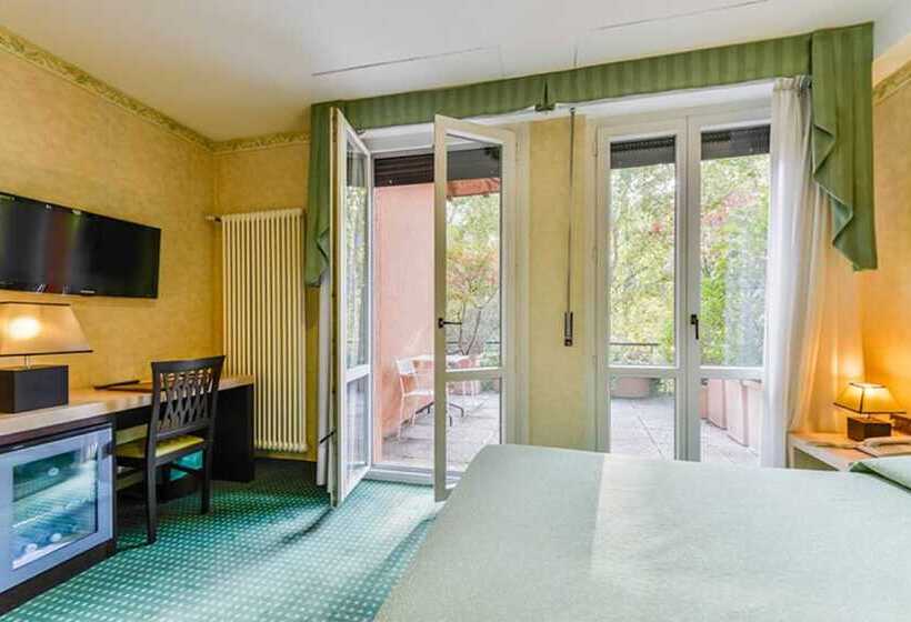 اتاق استاندارد, Don Abbondio