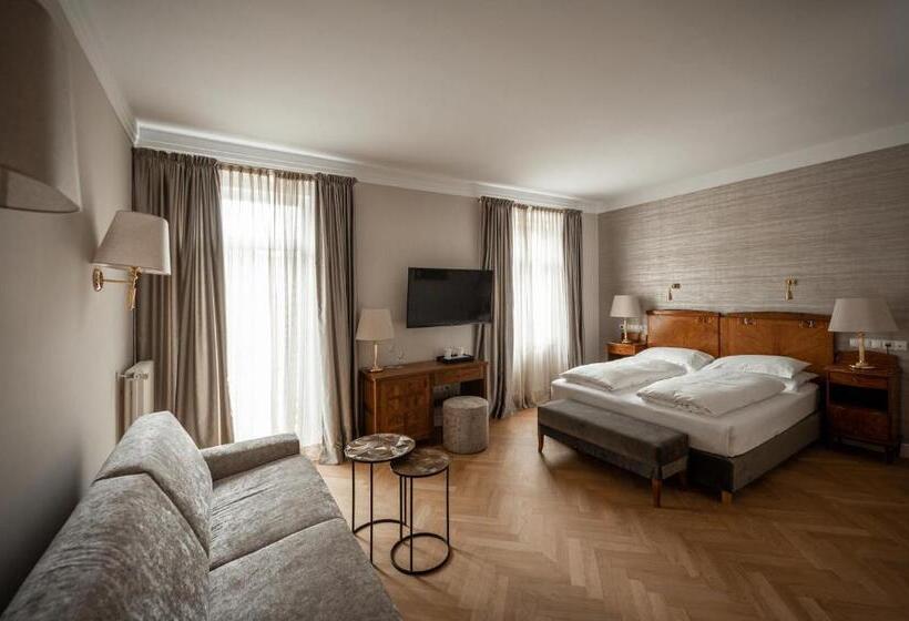 Полулюкс, Europa Splendid