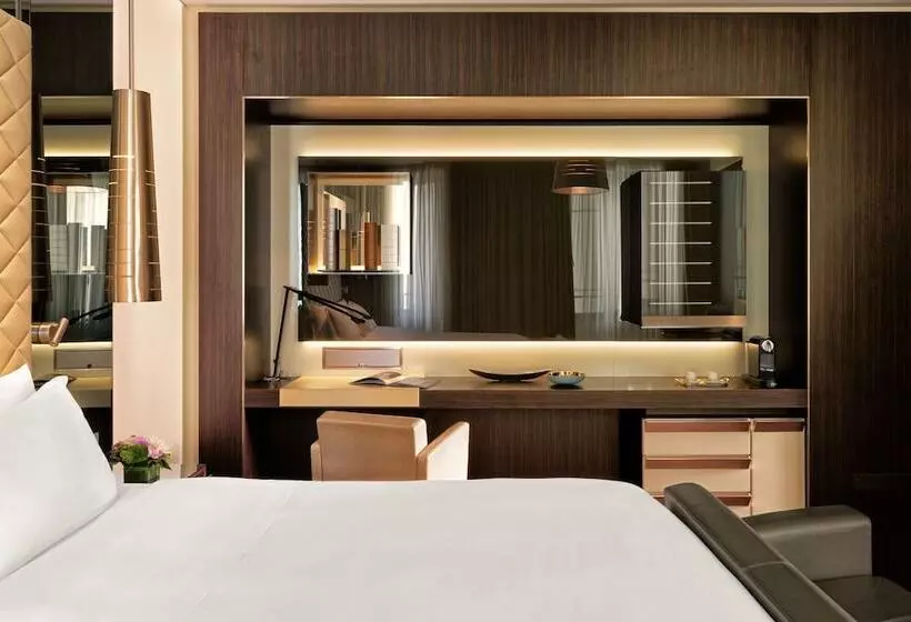 اتاق پرمیوم, Excelsior Hotel Gallia, A Luxury Collection Hotel, Milan