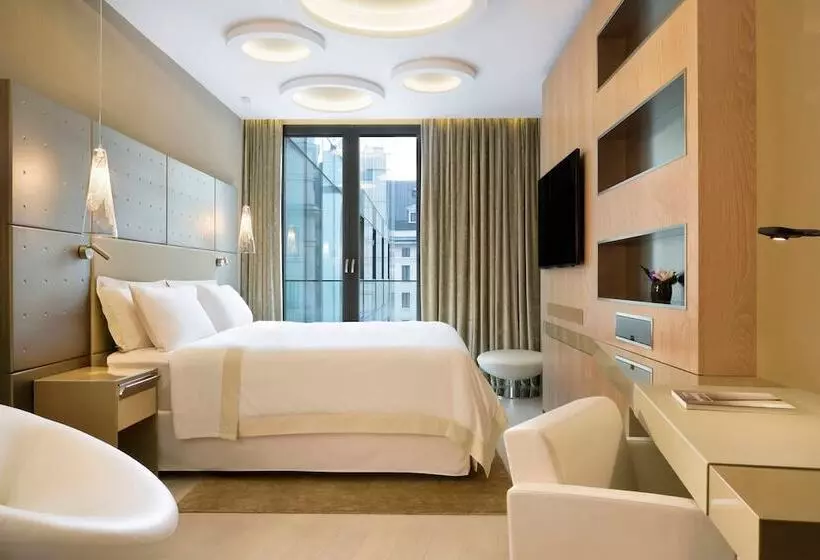 سوییت اجرایی, Excelsior Hotel Gallia, A Luxury Collection Hotel, Milan