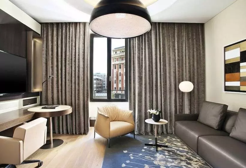 سوییت, Excelsior Hotel Gallia, A Luxury Collection Hotel, Milan