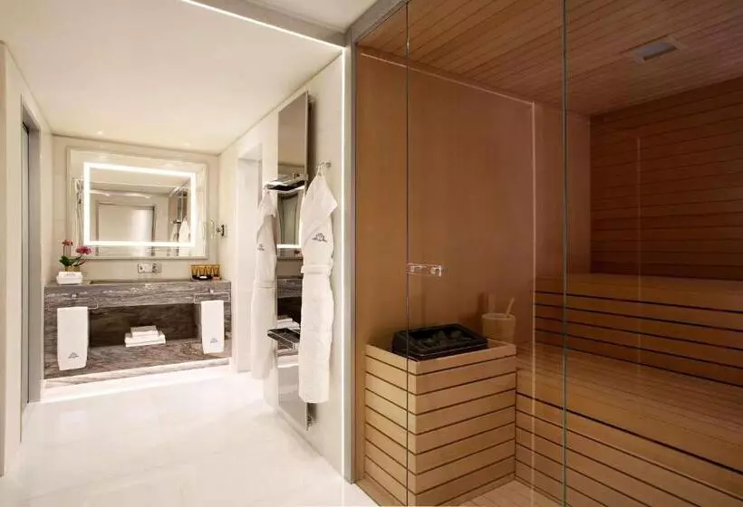 سوئیت پنت هاوس, Excelsior Hotel Gallia, A Luxury Collection Hotel, Milan
