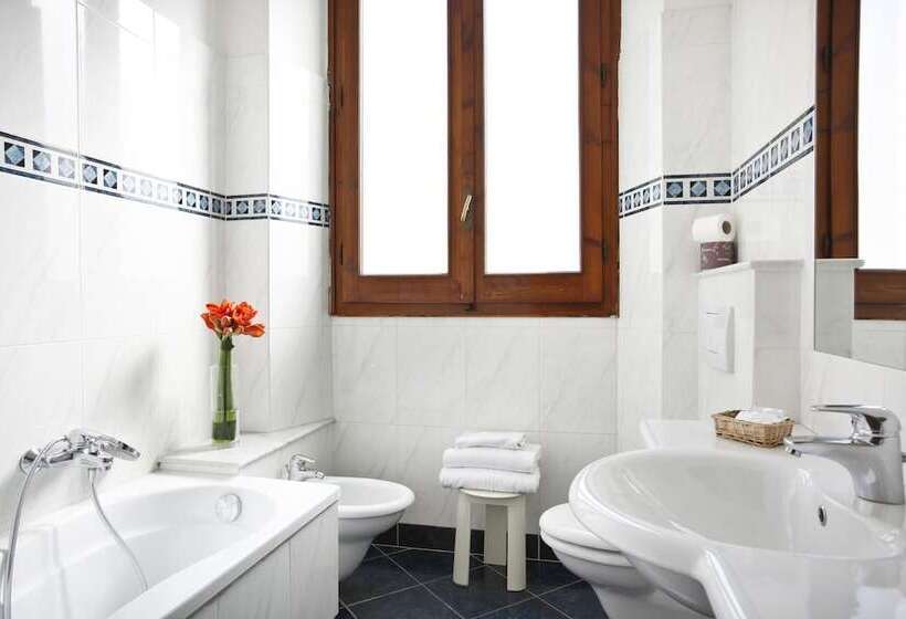 اتاق استاندارد یک نفره, Golf