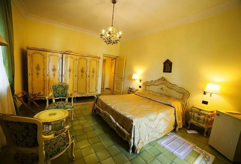 海の見えるダブルベッドスタンダードルーム, Grande Albergo Miramare