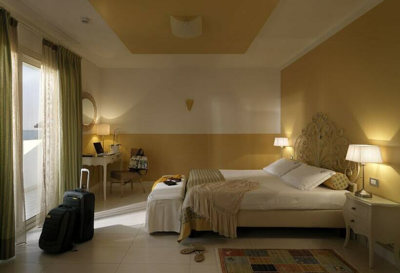 Номер Superior Боковой Вид на Море, Le Soleil