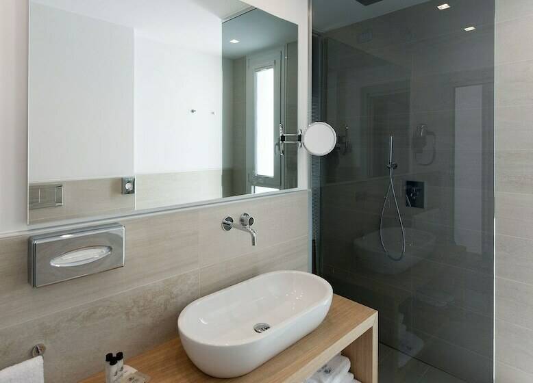 Quarto Deluxe Vista Mar, Le Soleil