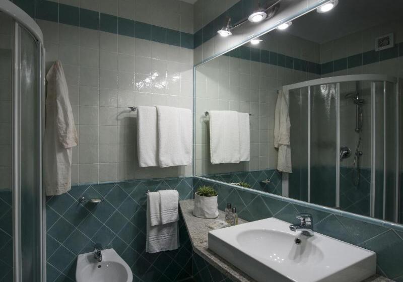 Номер Стандарт Вид на Море, Le Soleil