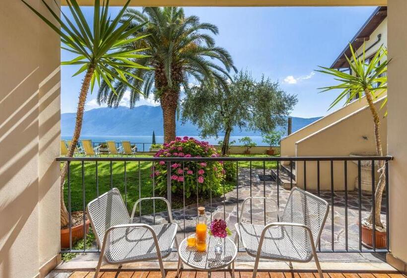 エコノミールーム, Meandro   Lake View