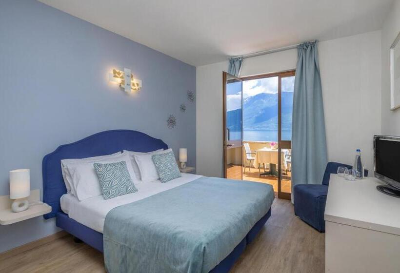 レイクビュースタンダードルーム, Meandro   Lake View