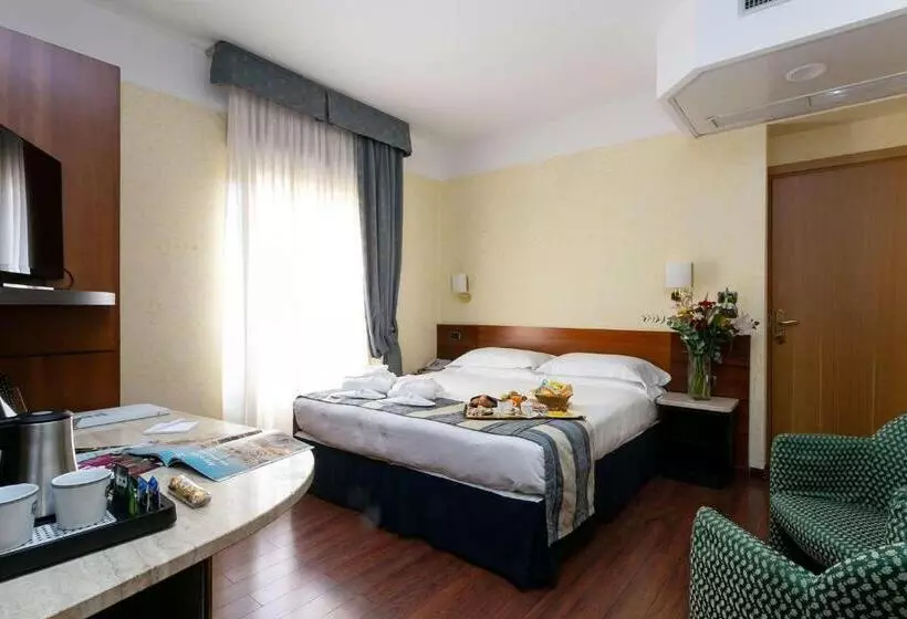 اتاق لوکس با تخت بزرگ, Mirage Sure Hotel Collection By Best Western