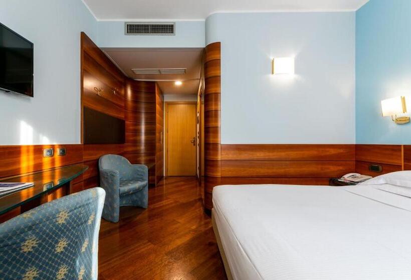 اتاق استاندارد, Mirage Sure Hotel Collection By Best Western