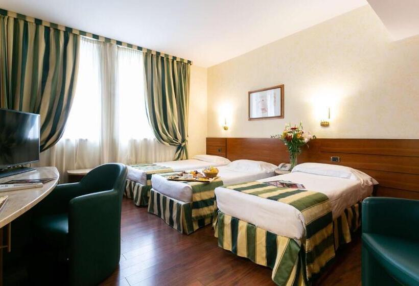 اتاق استاندارد سه نفره, Mirage Sure Hotel Collection By Best Western