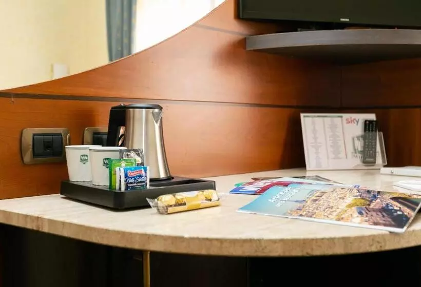 اتاق لوکس با تخت بزرگ, Mirage Sure Hotel Collection By Best Western