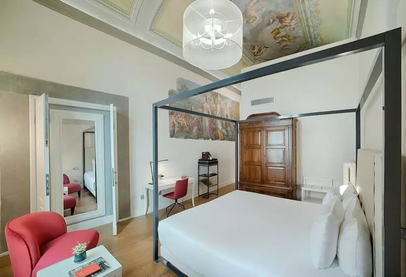 سوییت جونیور, NH Collection Firenze Porta Rossa