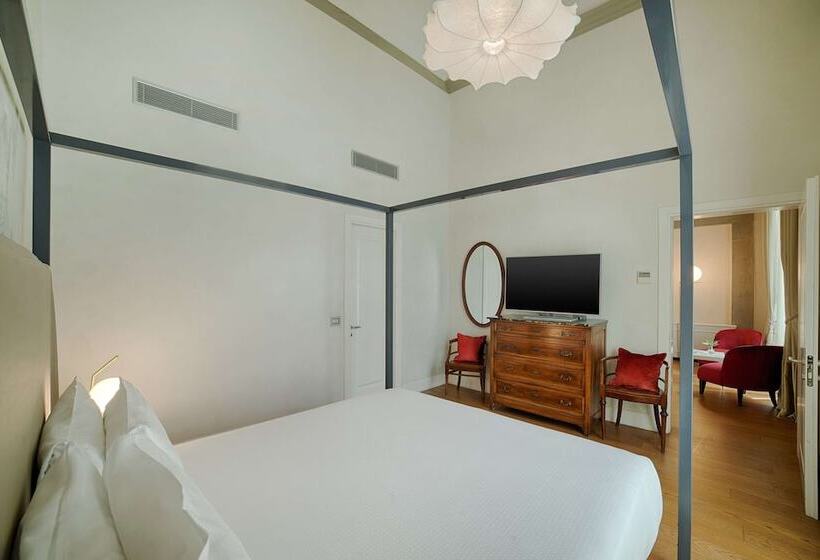 اتاق خانوادگی, NH Collection Firenze Porta Rossa