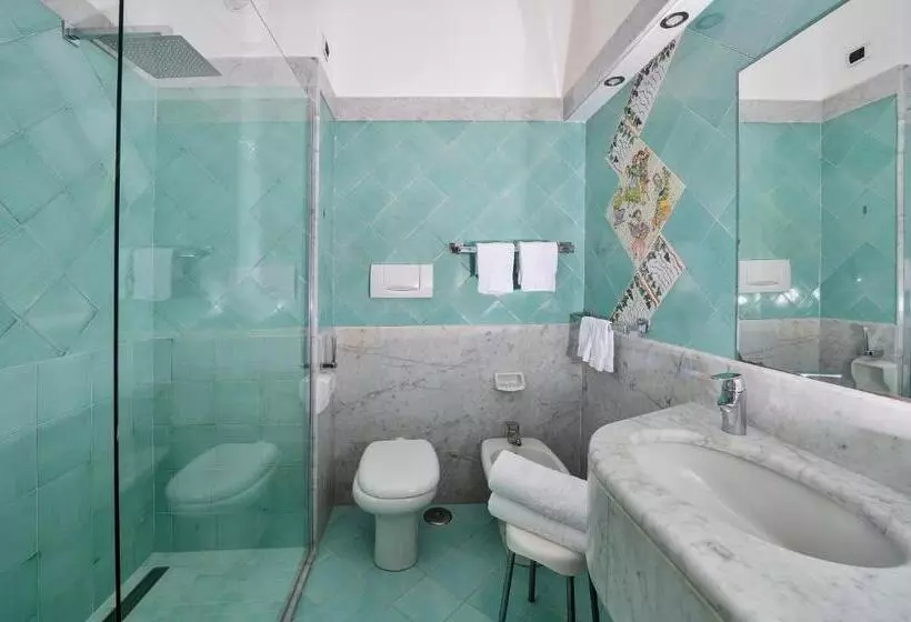 オーシャンビュークラシックルーム, & Spa Bellavista Francischiello