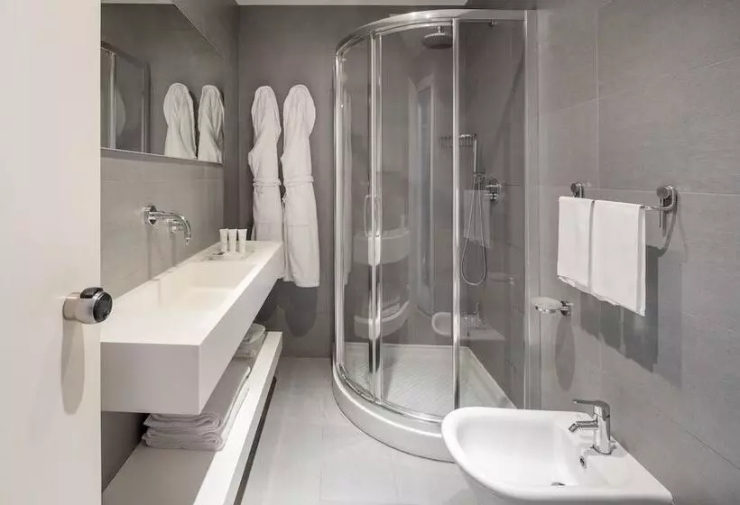 スーペリアールーム, Unahotels Forte Dei Marmi
