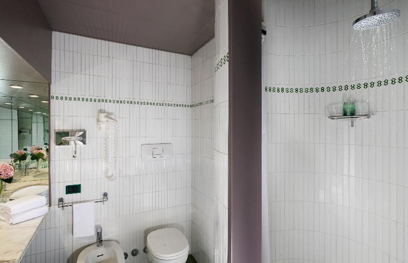 Háromágyas Classic Szoba, Unahotels Forte Dei Marmi