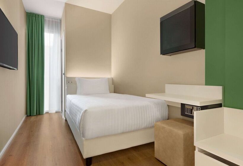 Quarto standard, Wyndham Garden Florence