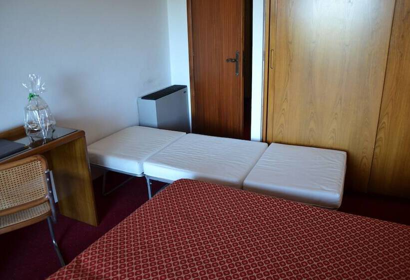 스탠다드 트리플 룸, Park Hotel Ravenna