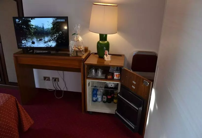 スタンダード４人部屋, Park Hotel Ravenna