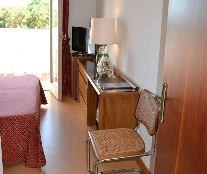 Standard-huone Sivuttainen Merinäkymä, Park Hotel Ravenna