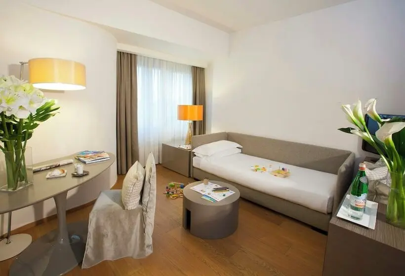 Perhehuone, Starhotels Michelangelo Florence