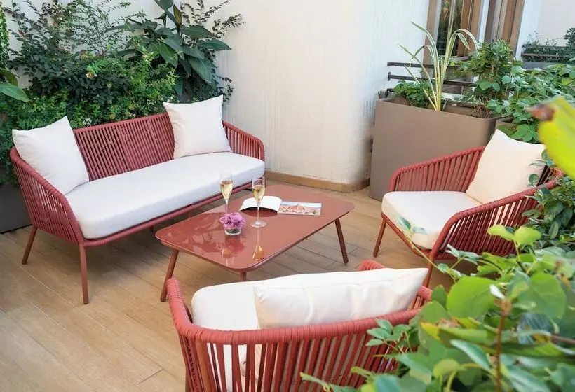 Juniorsviitti Terassi, Starhotels Michelangelo Florence