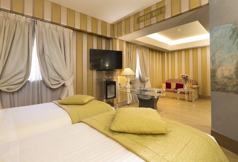 غرفة قياسية ثلاثية, C Hotels Rubens