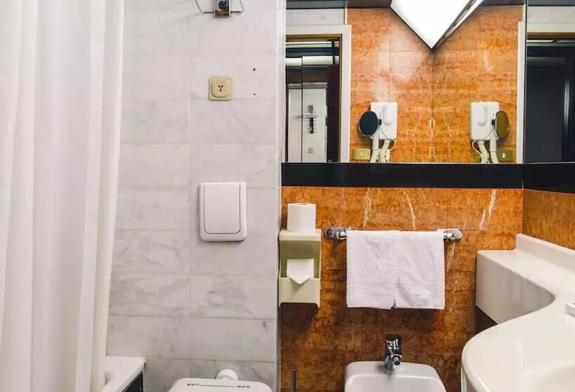 اتاق کلاسیک, Grand Hotel Excelsior