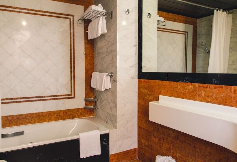 اتاق سوپریور, Grand Hotel Excelsior