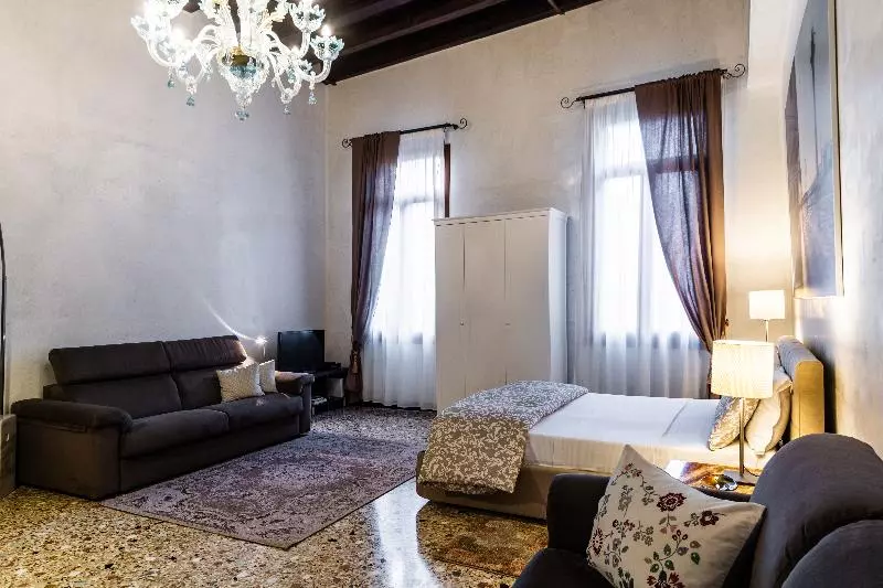 اتاق سوپریور, Grand Hotel Excelsior