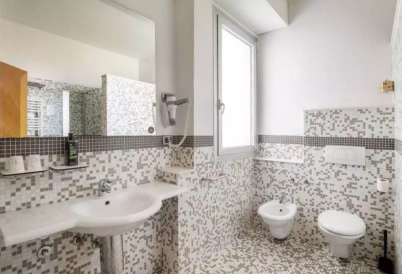 Chambre Standard avec Terrasse, B&b Hotel Modena