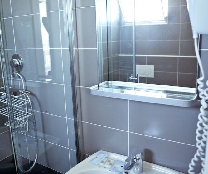 غرفة قياسية فردية, Blumen