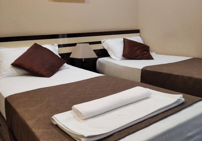 غرفة عائلية, Blumen