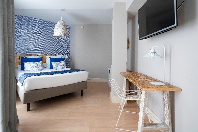 غرفة قياسية, Blumen