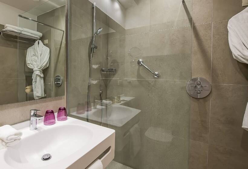 اتاق استاندارد, Crowne Plaza Rome St. Peter S, An Ihg