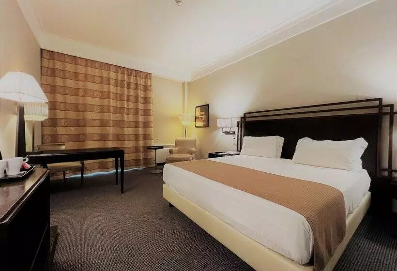 اتاق استاندارد با تخت دوبل, Crowne Plaza Rome St. Peter S, An Ihg