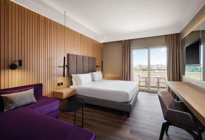 اتاق پرمیوم, Crowne Plaza Rome St. Peter S, An Ihg