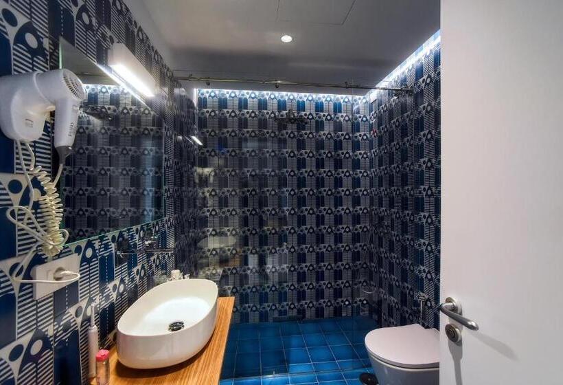 חדר סטנדרט עם מיטת קינג, Graal