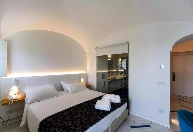 Habitació Deluxe Vista Mar, Graal