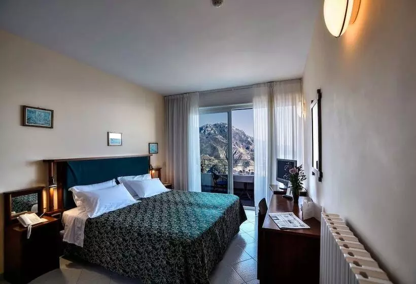 Habitació Estàndard, Graal