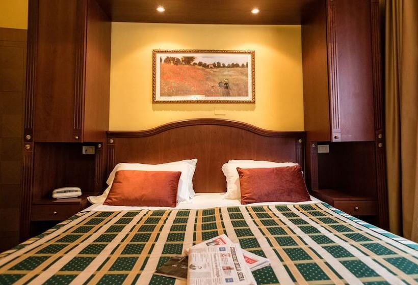 Номер Стандарт, Grand Hotel Italia