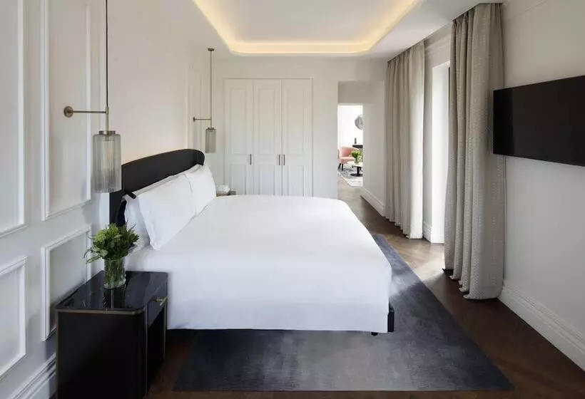 景色の見えるスイートルーム, Intercontinental Rome Ambasciatori Palace, An Ihg
